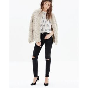 Paige Skyline Ankle Peg Black Slashed Knee 25 Skinny Jeans Distressed